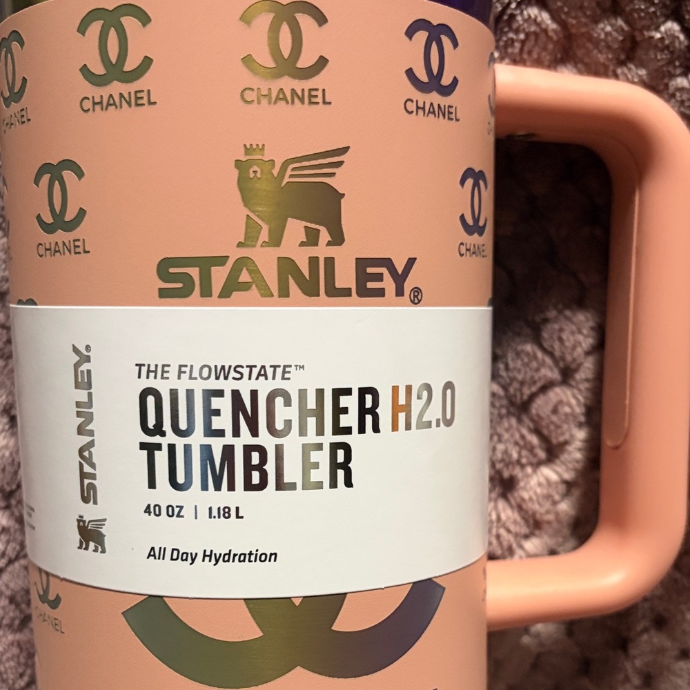 Stanley Peach Tumbler with Logo - Picture 3 of 10